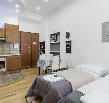 New House 罗马
