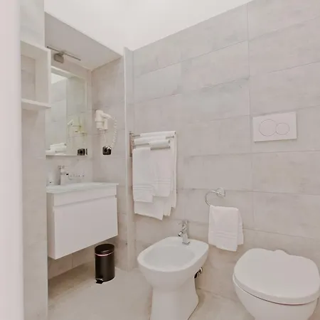 Bed and breakfast New House 3*